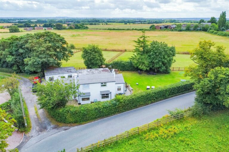 Tan House Lane, Burtonwood, Warrington