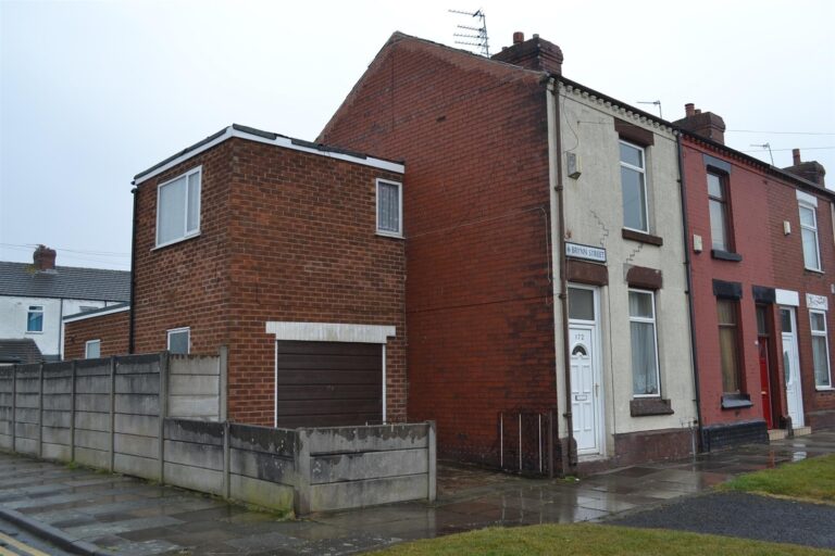 Brynn Street, St Helens, Merseyside