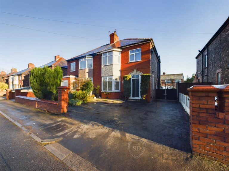 Warrington Road, Rainhill, Prescot